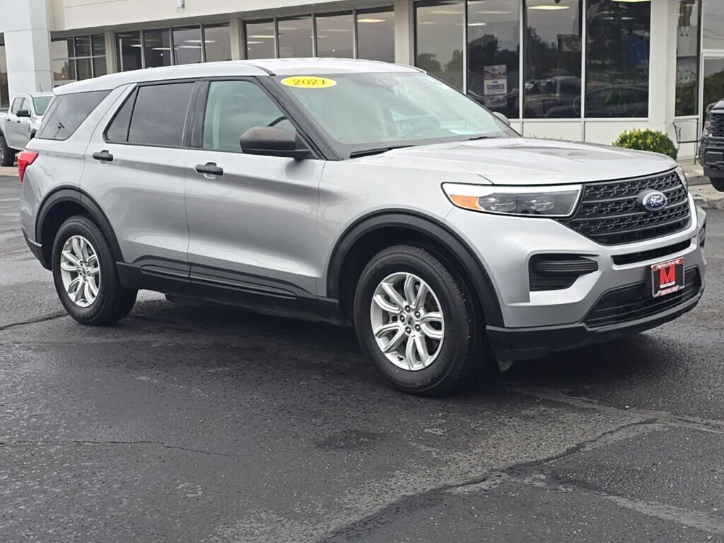 2021 FORD Explorer