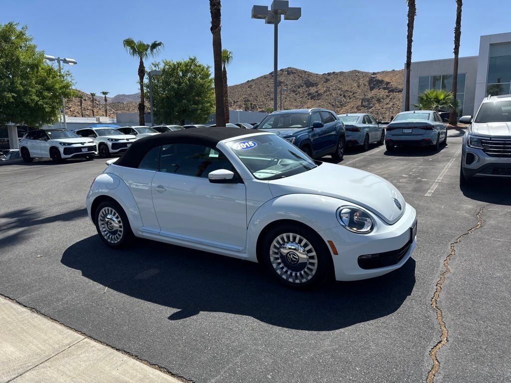 2015 VOLKSWAGEN Beetle