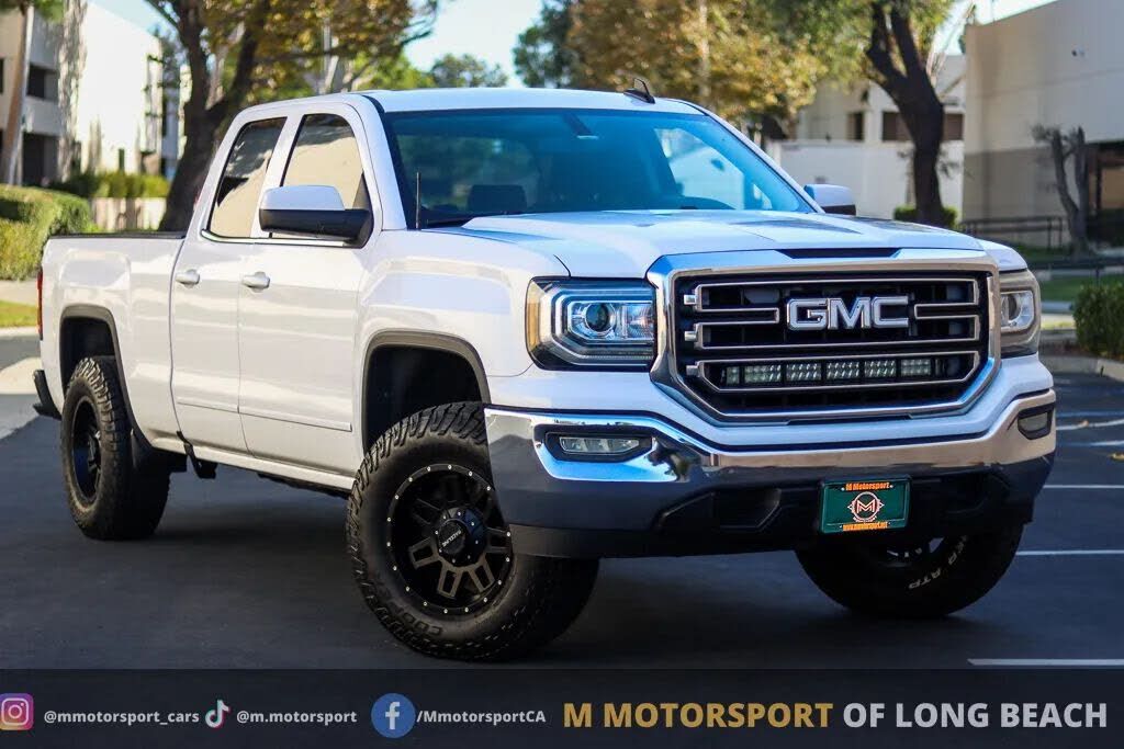 2016 GMC Sierra