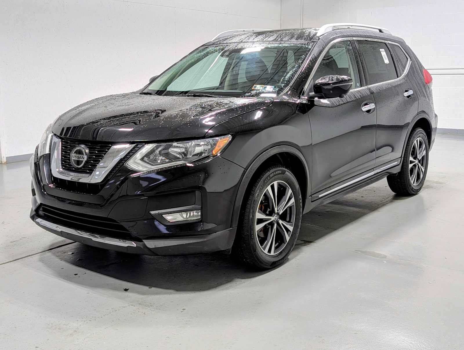 2018 NISSAN Rogue