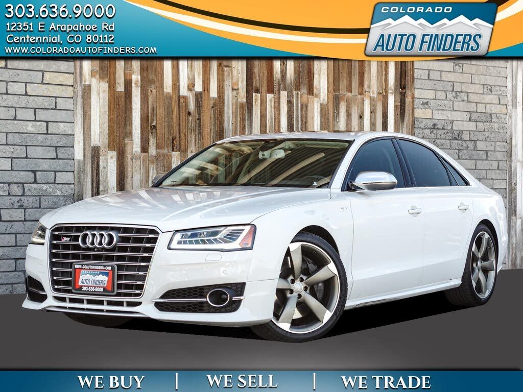 2016 AUDI S8