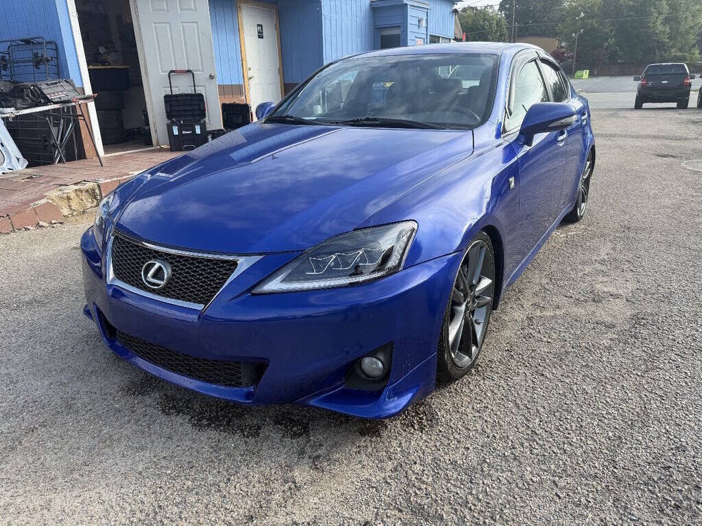 2011 LEXUS IS