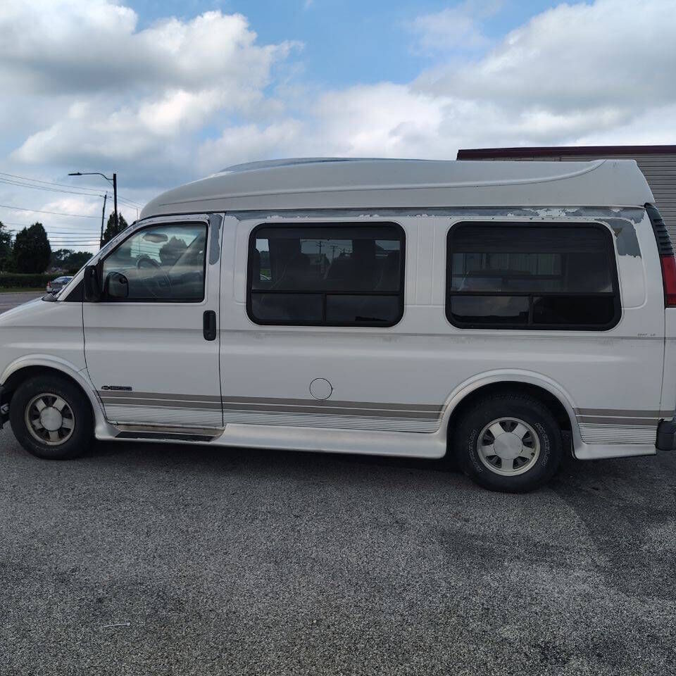 2002 CHEVROLET Express
