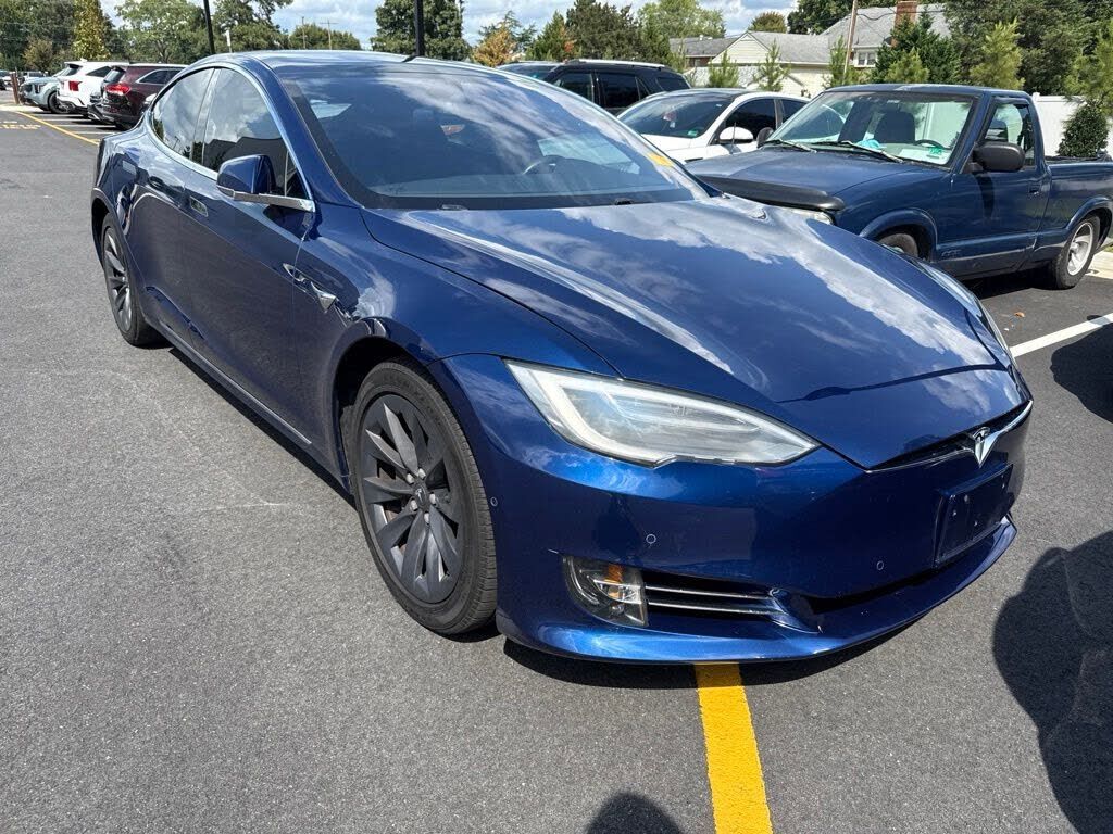 2018 TESLA Model S