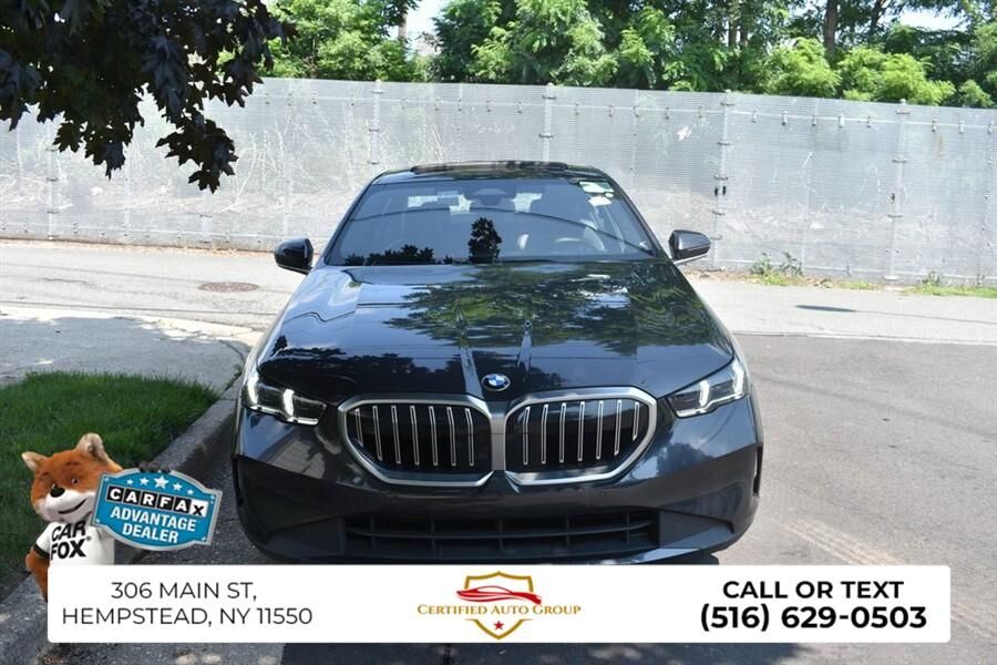 2026 BMW 530i