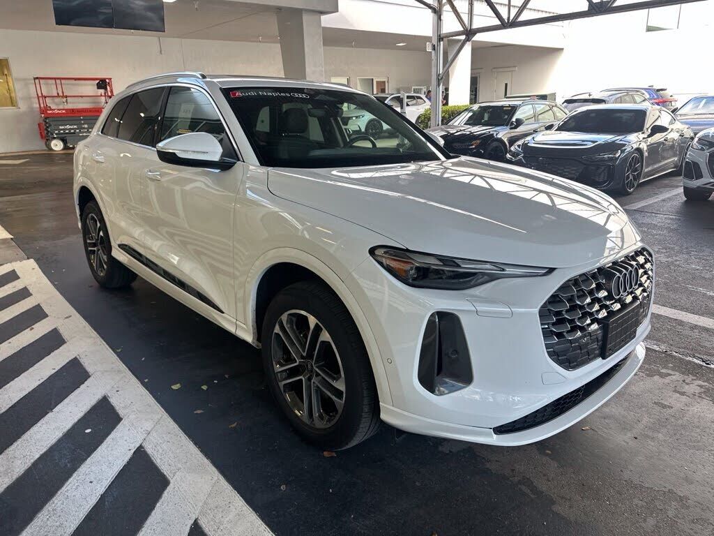 2025 AUDI Q5