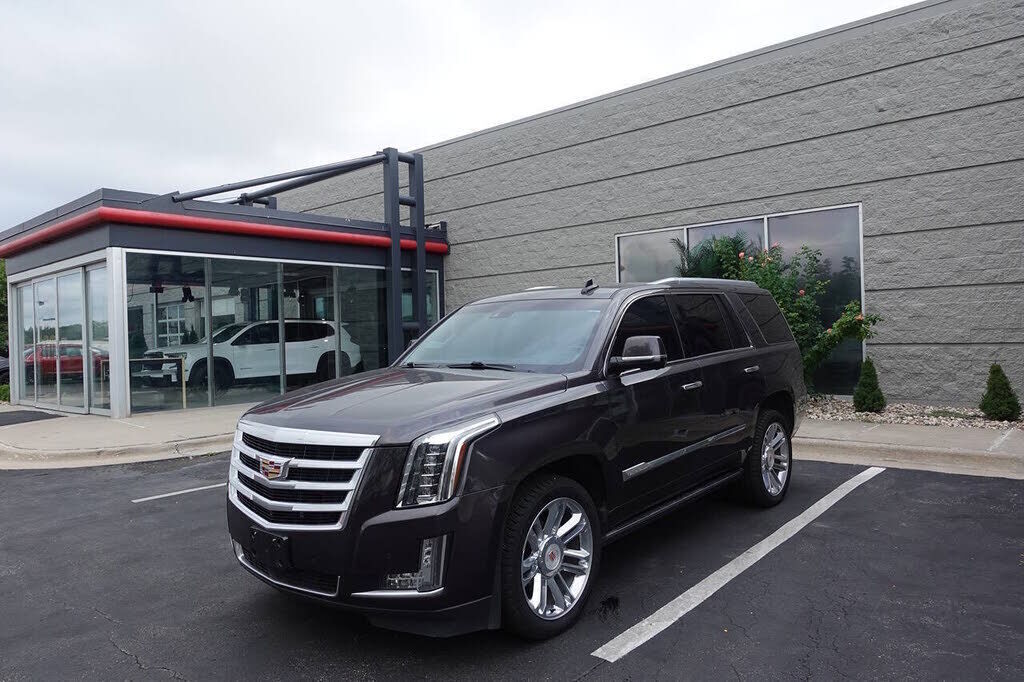 2016 CADILLAC Escalade