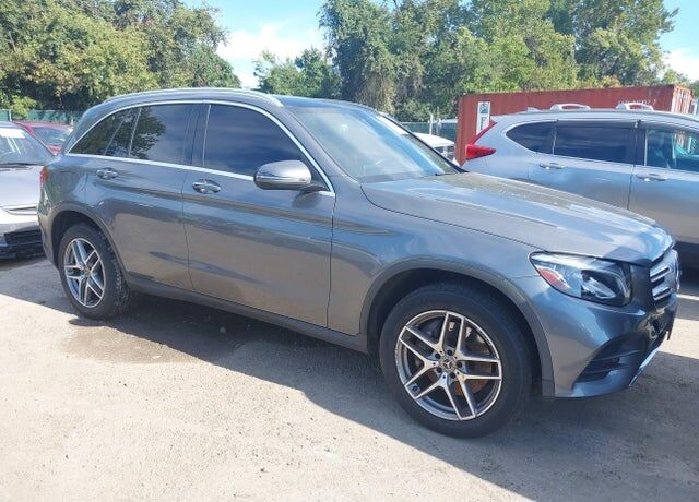2019 MERCEDES-BENZ GLC-Class