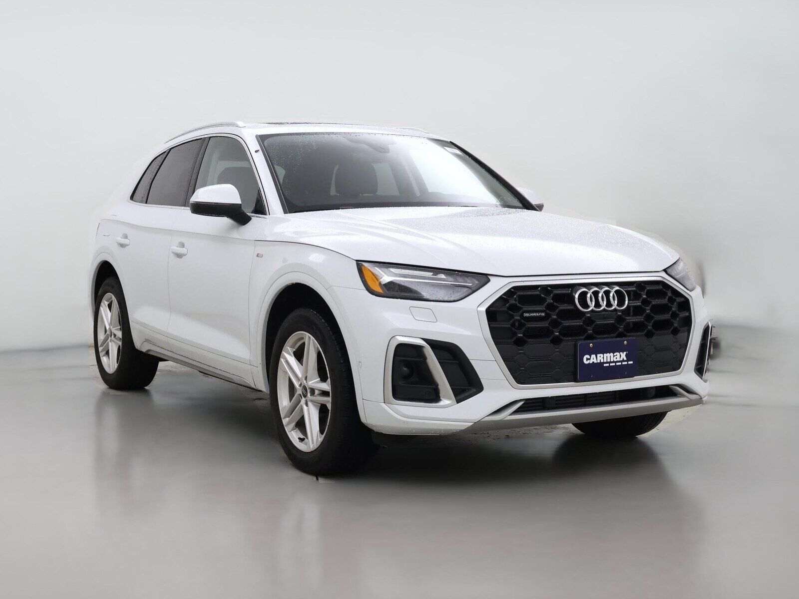 2024 AUDI Q5 e