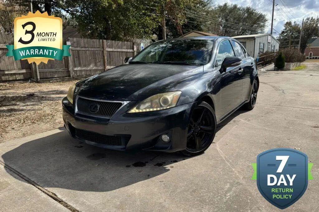 2011 LEXUS IS
