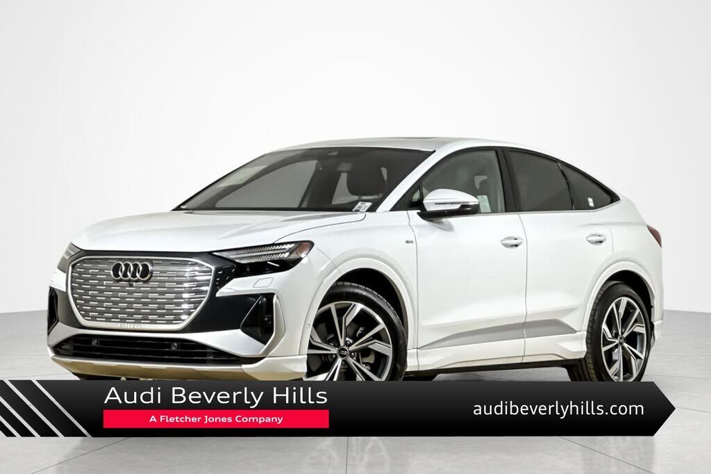 2024 AUDI Q4