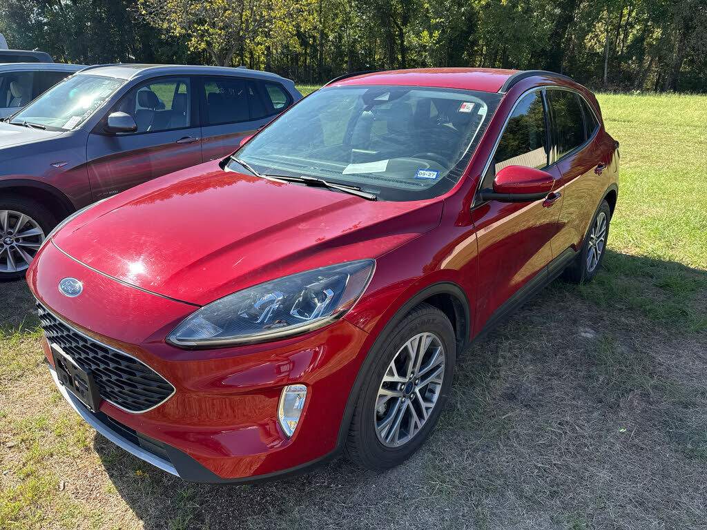 2021 FORD Escape