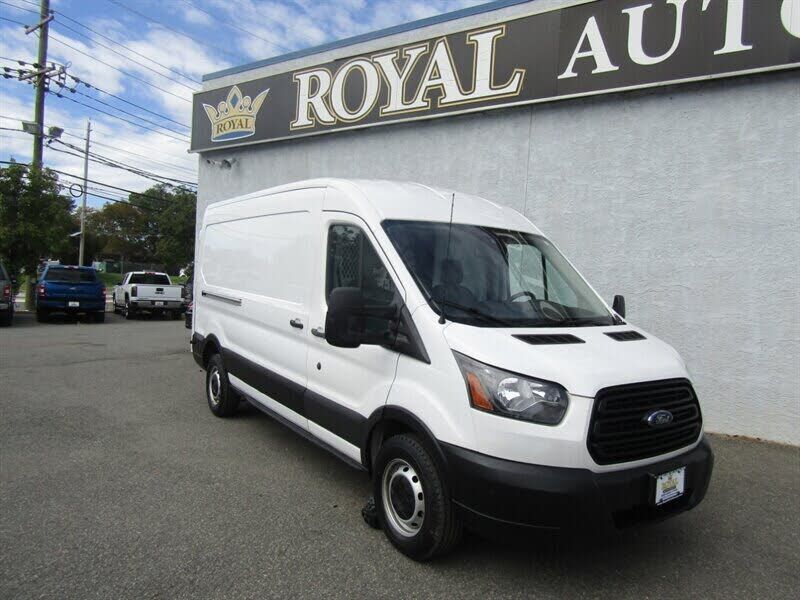 2019 FORD Transit