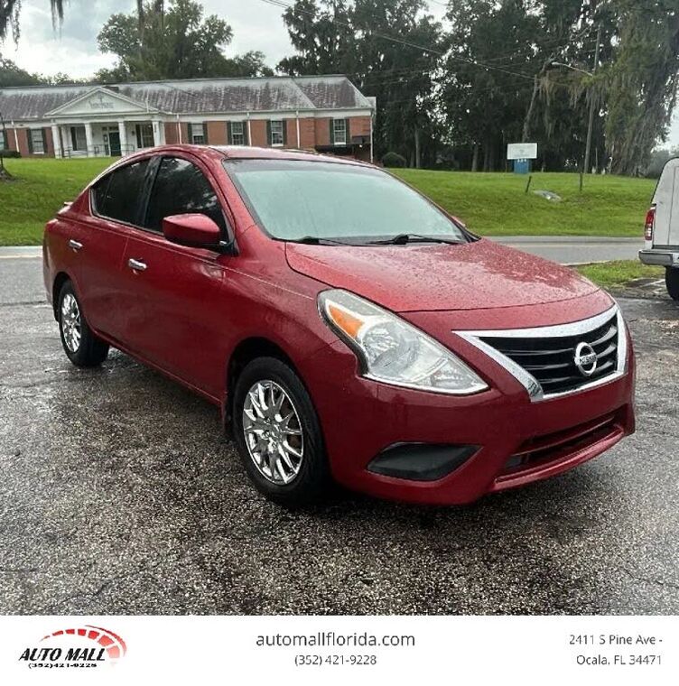 2015 NISSAN Versa