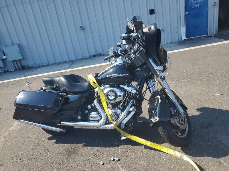 2009 HARLEY DAVIDSON Street Glide