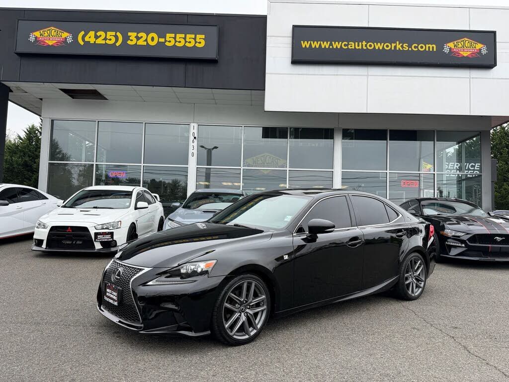 2015 LEXUS IS