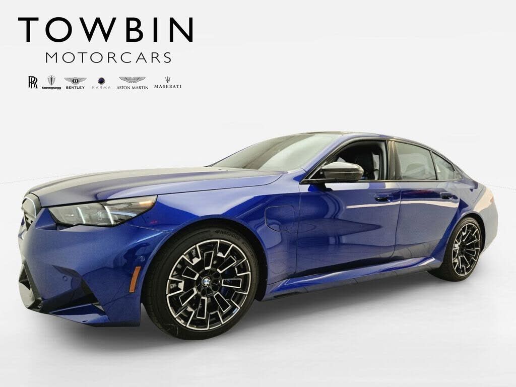 2025 BMW M5