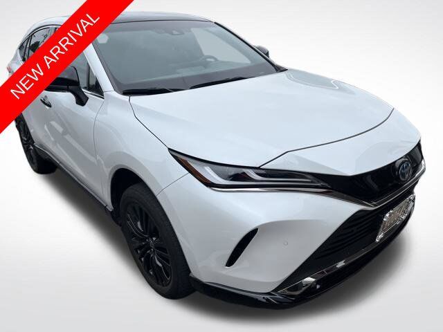 2024 TOYOTA Venza