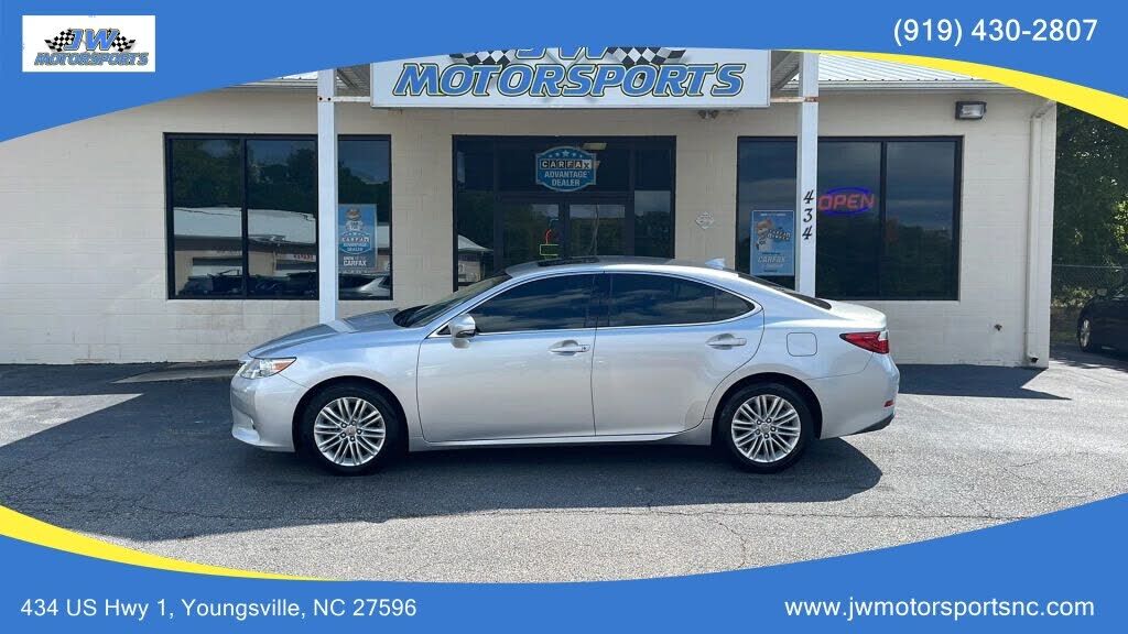2015 LEXUS ES