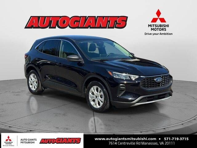 2024 FORD Escape
