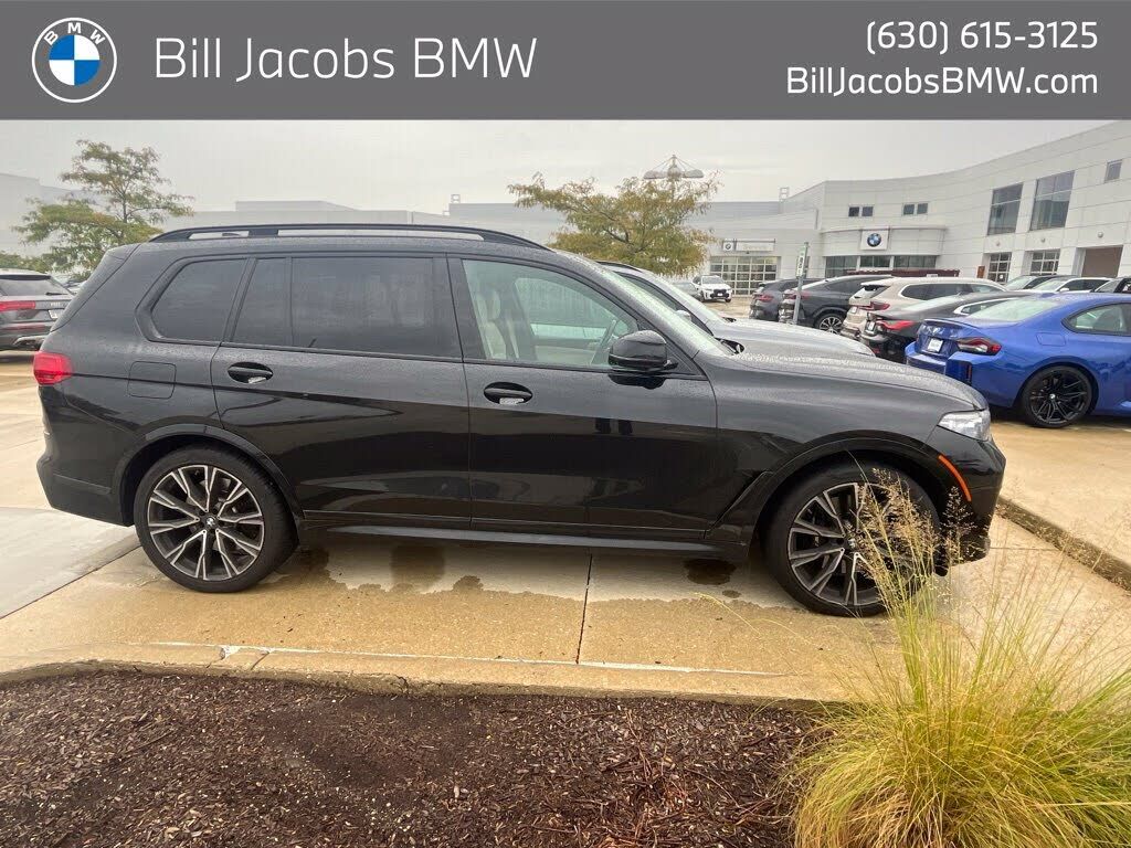 2021 BMW X7