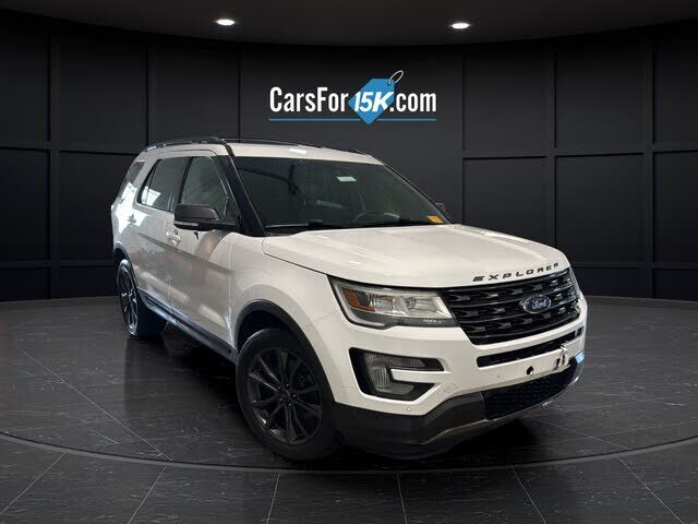 2017 FORD Explorer