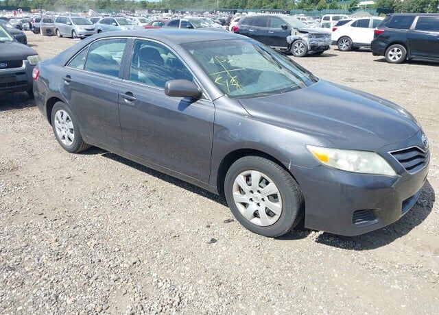 2010 TOYOTA Camry