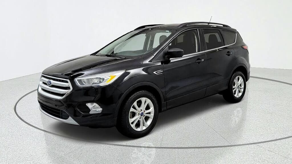 2018 FORD Escape