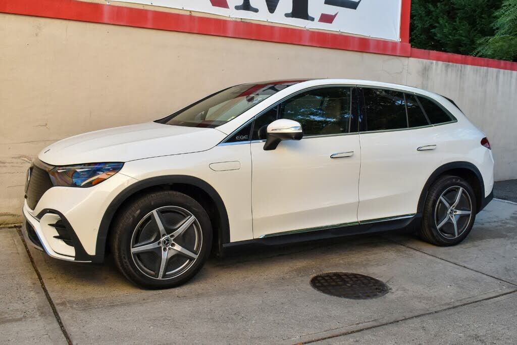 2023 Mercedes-Benz EQE-Class SUV