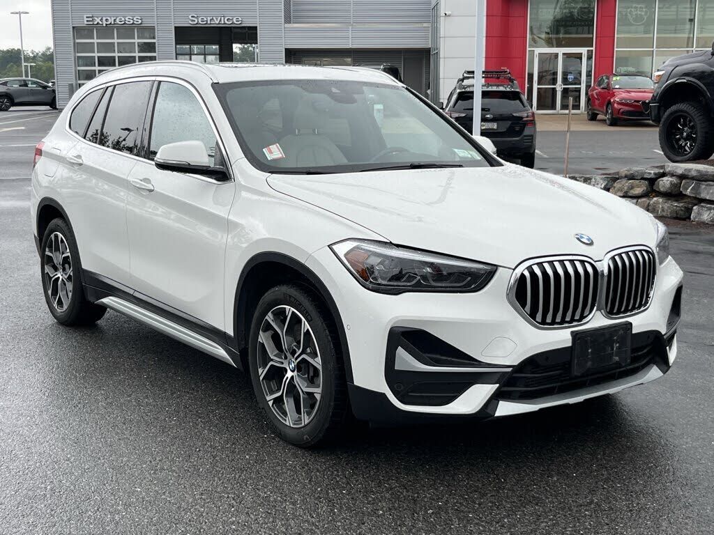2022 BMW X1