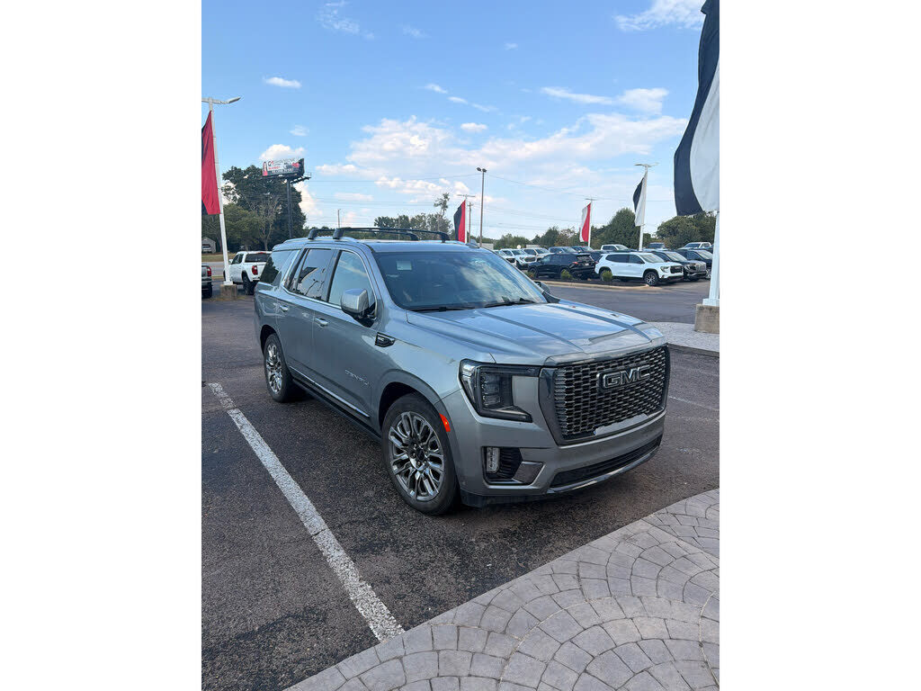 2024 GMC Yukon