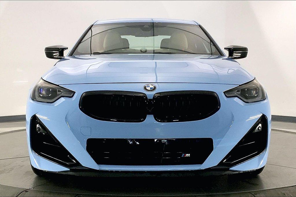 2025 BMW M240i