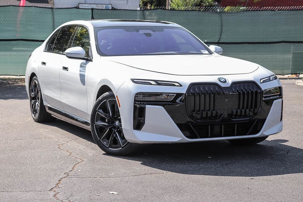 2023 BMW i7