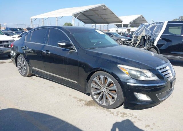 2012 HYUNDAI Genesis