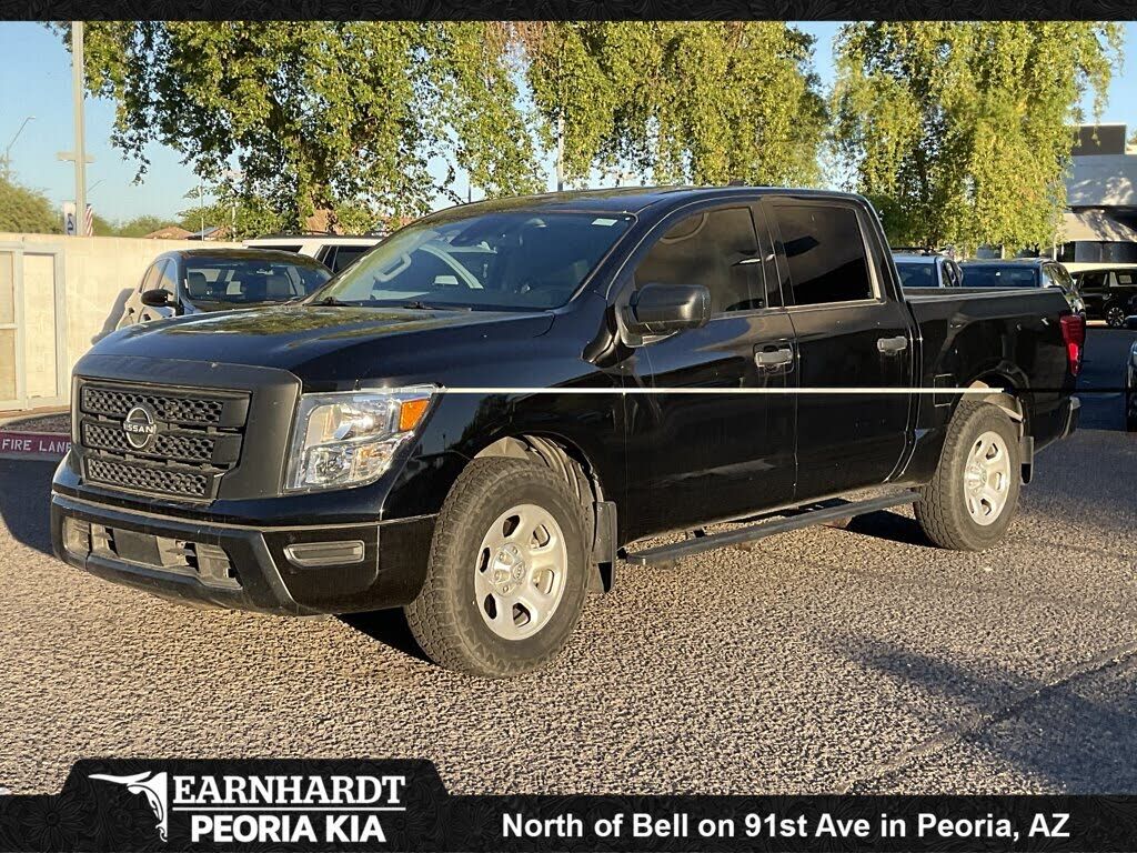 2023 NISSAN Titan