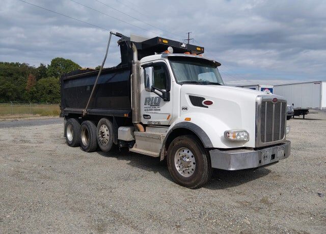 2016 PETERBILT 567