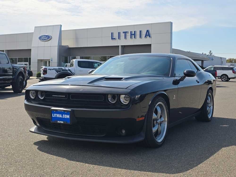2015 DODGE Challenger