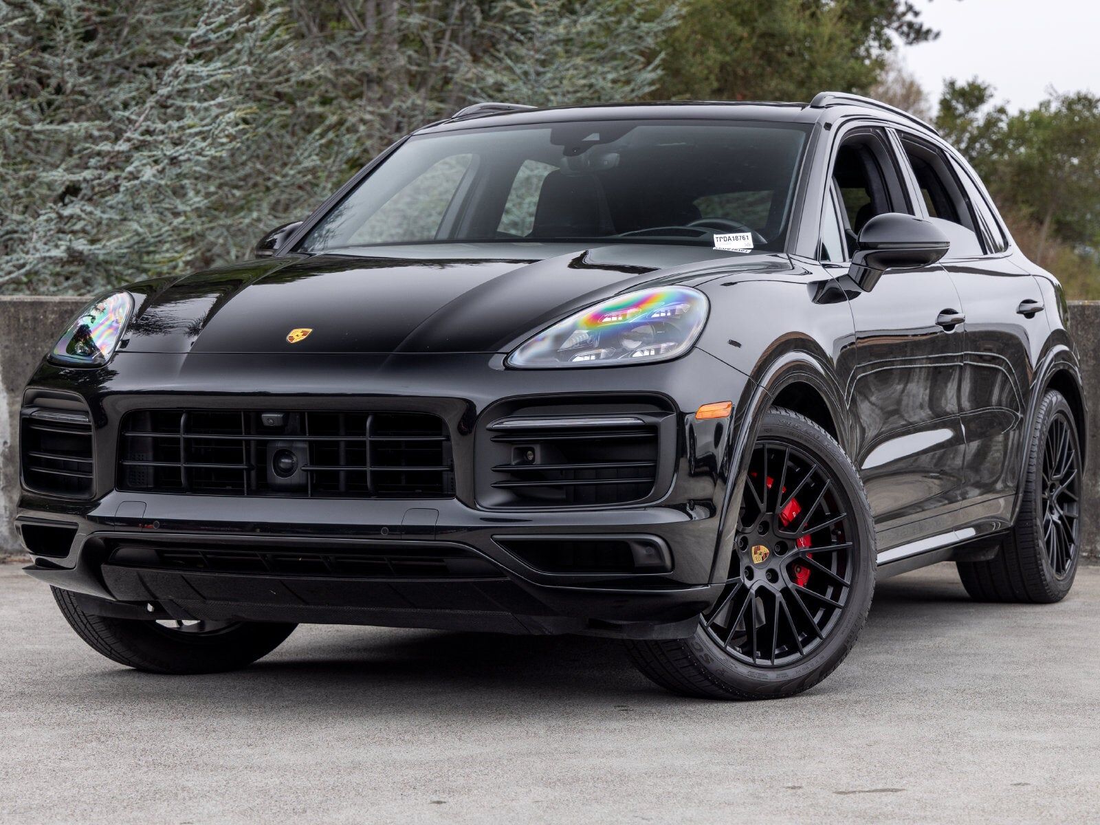 2023 PORSCHE Cayenne