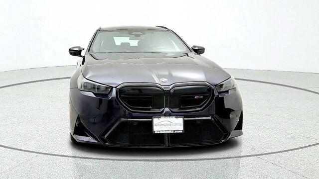 2025 BMW M5
