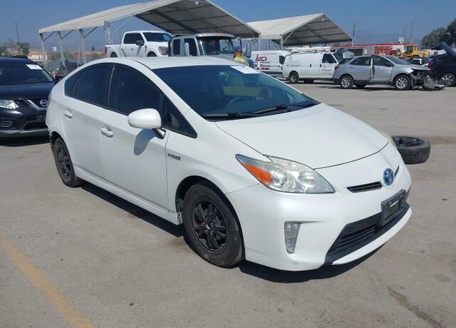 2014 TOYOTA PRIUS