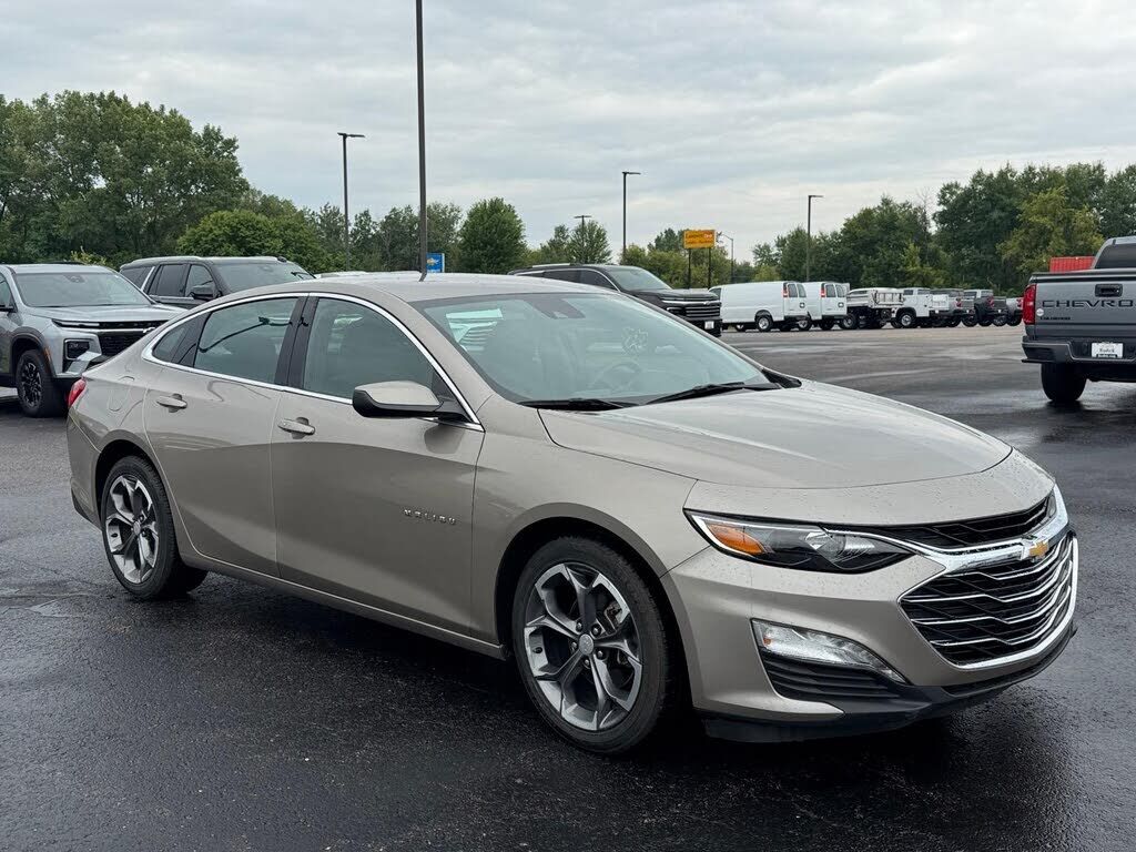 2024 CHEVROLET Malibu