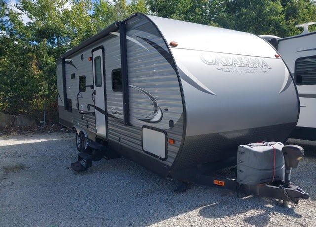 2016 FOREST RIVER Catalina
