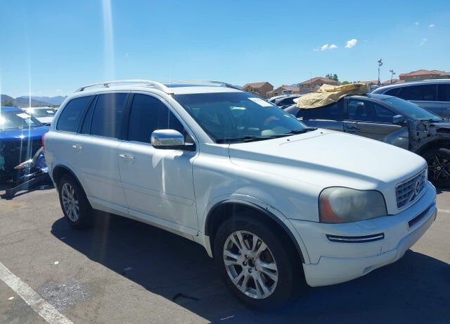 2013 VOLVO XC90