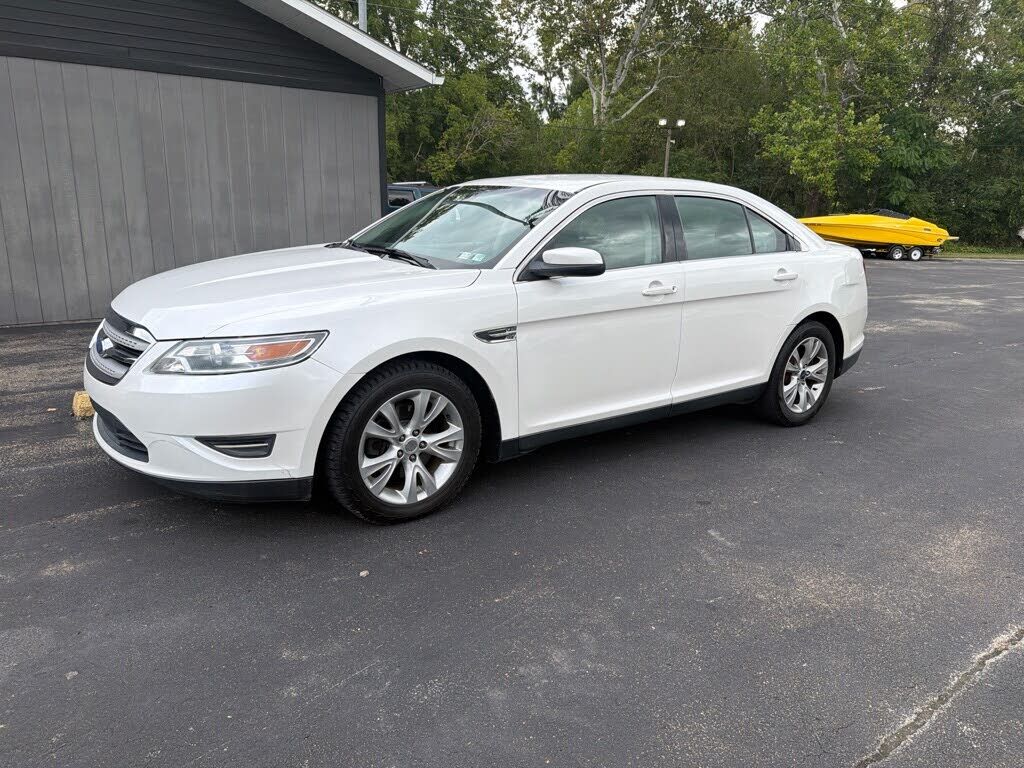 2012 FORD Taurus