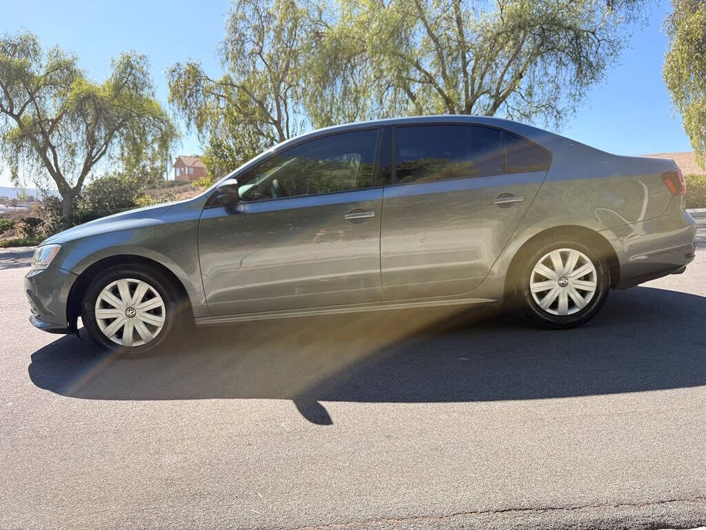 2016 VOLKSWAGEN Jetta