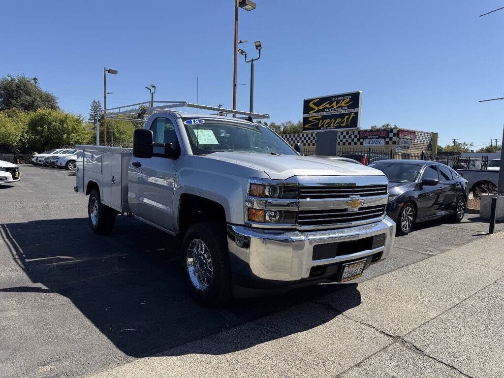 2018 CHEVROLET Silverado