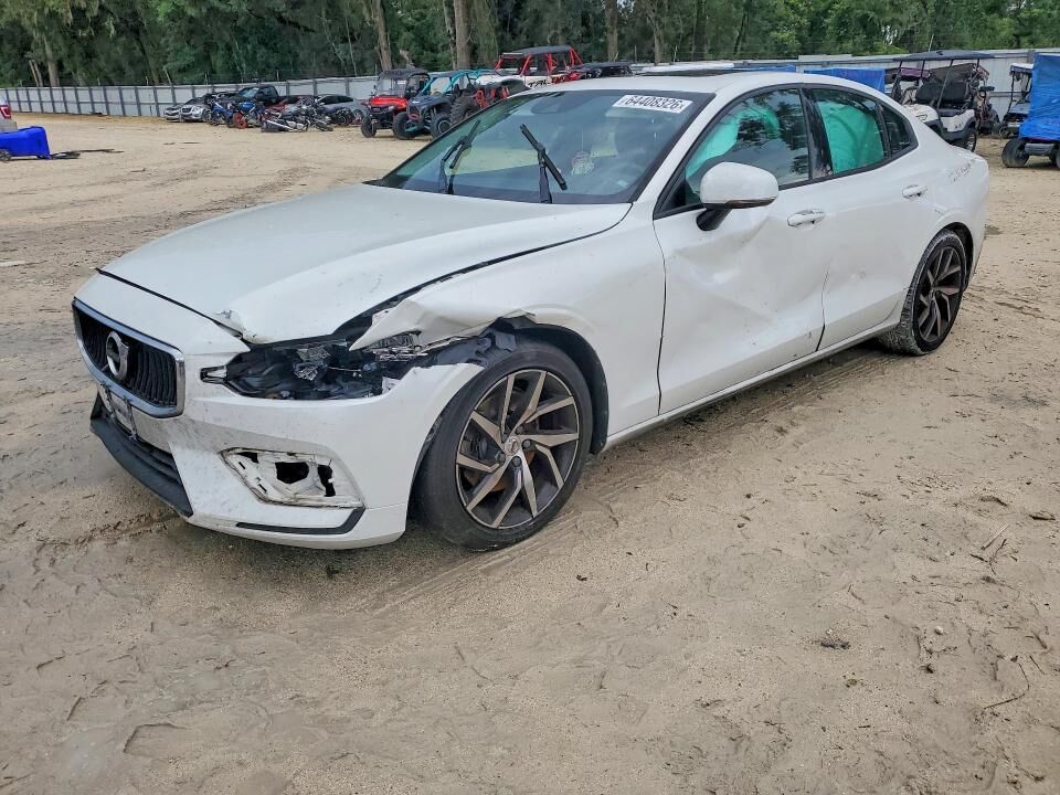 2020 VOLVO S60