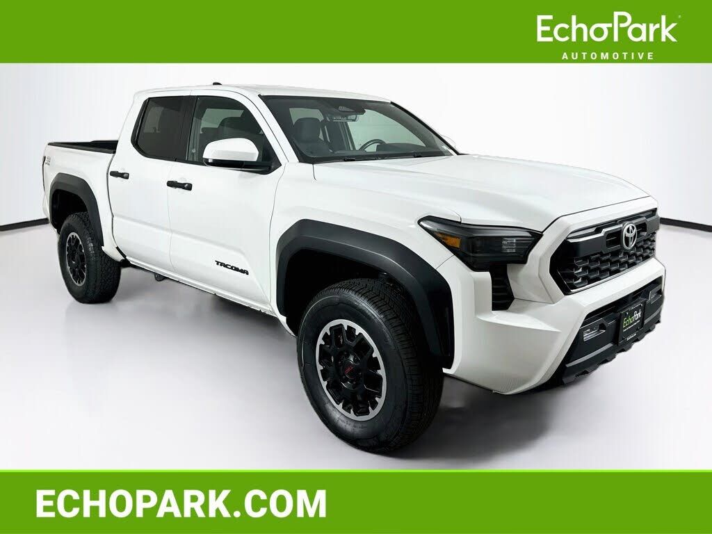 2024 TOYOTA Tacoma