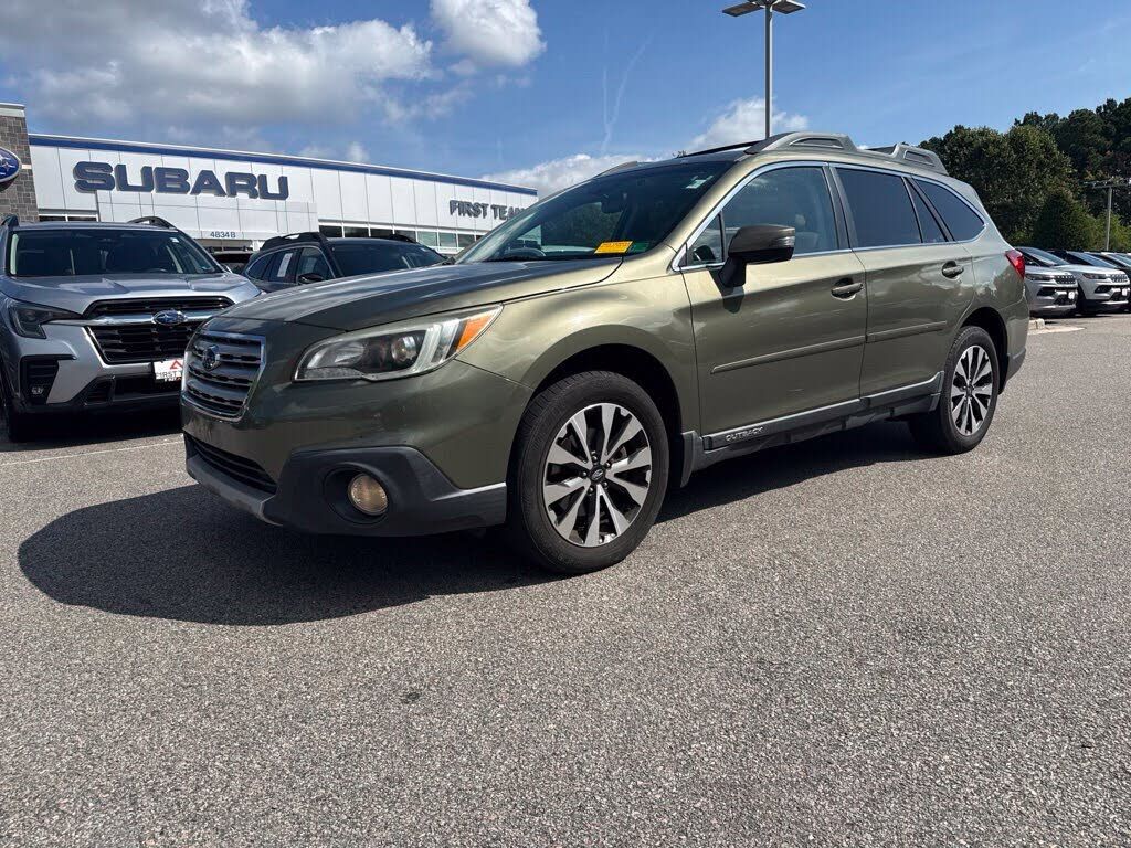 2016 SUBARU Outback