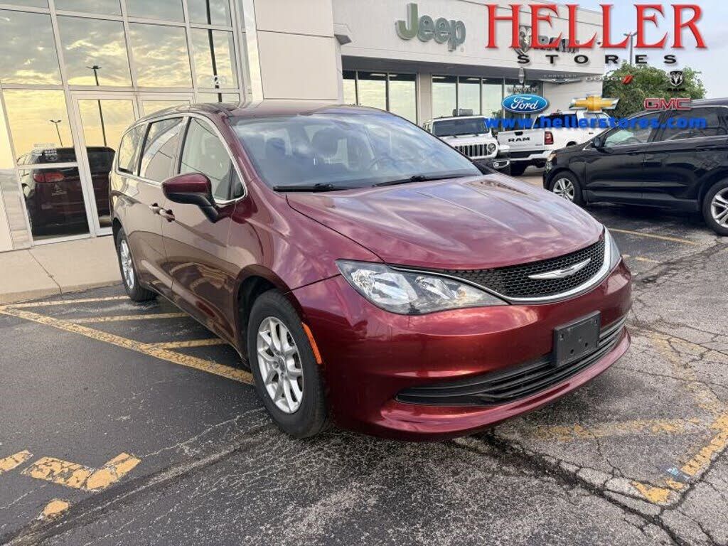 2017 CHRYSLER Pacifica